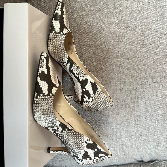 Alfani Snakeskin Heels - Never Worn - Picture 4 of 11